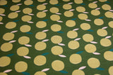 Alpenfleece mit Äpfeln, dunkelgrün, 0,5 m