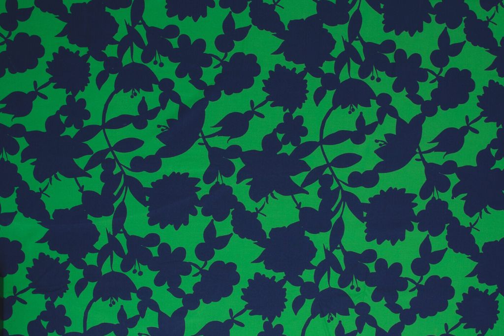 B-Ware 52 cm Viskose Webware, "Happy Flowers", grün