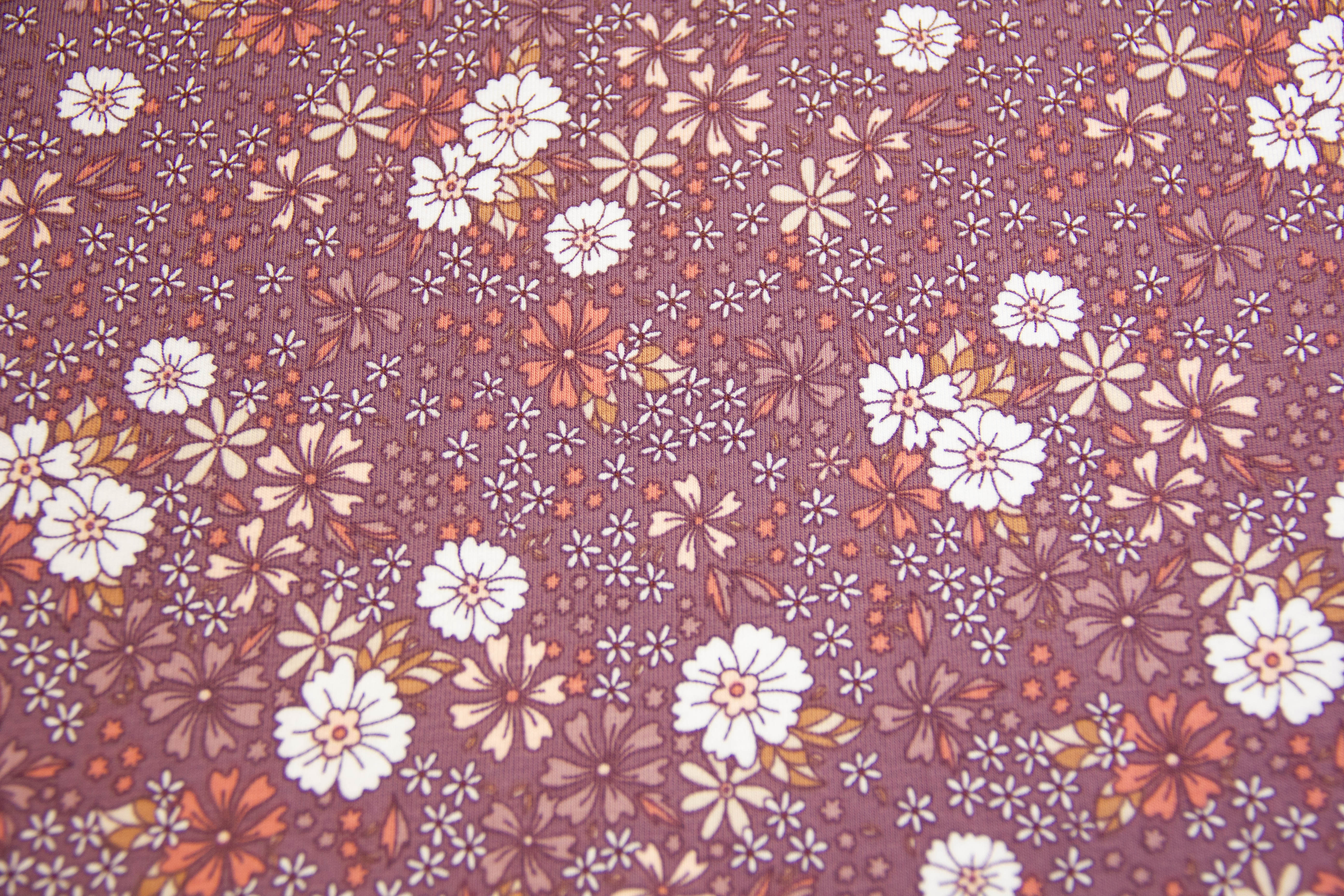 Jersey mit Blumen, malve, 0,5 m