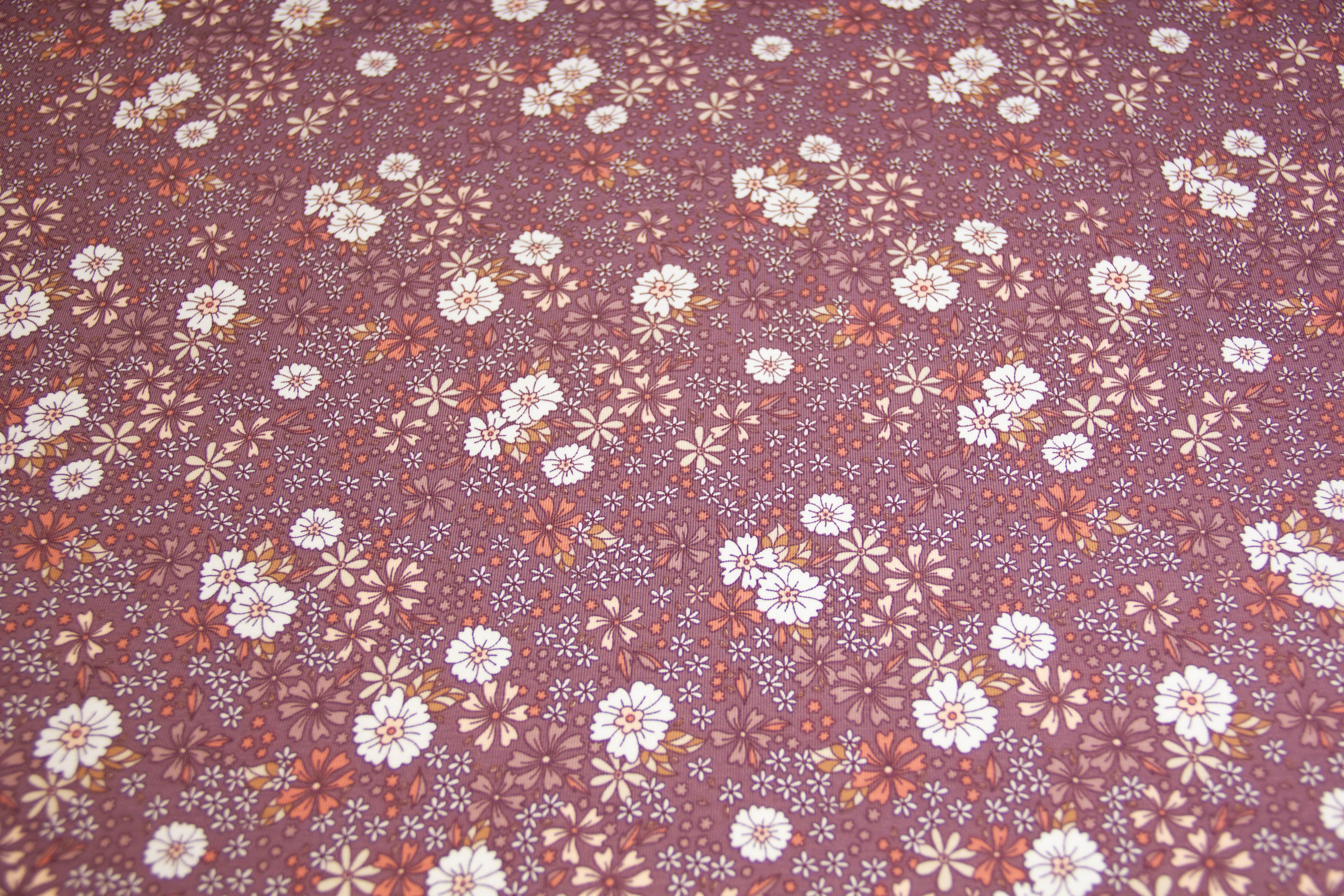 Jersey mit Blumen, malve, 0,5 m