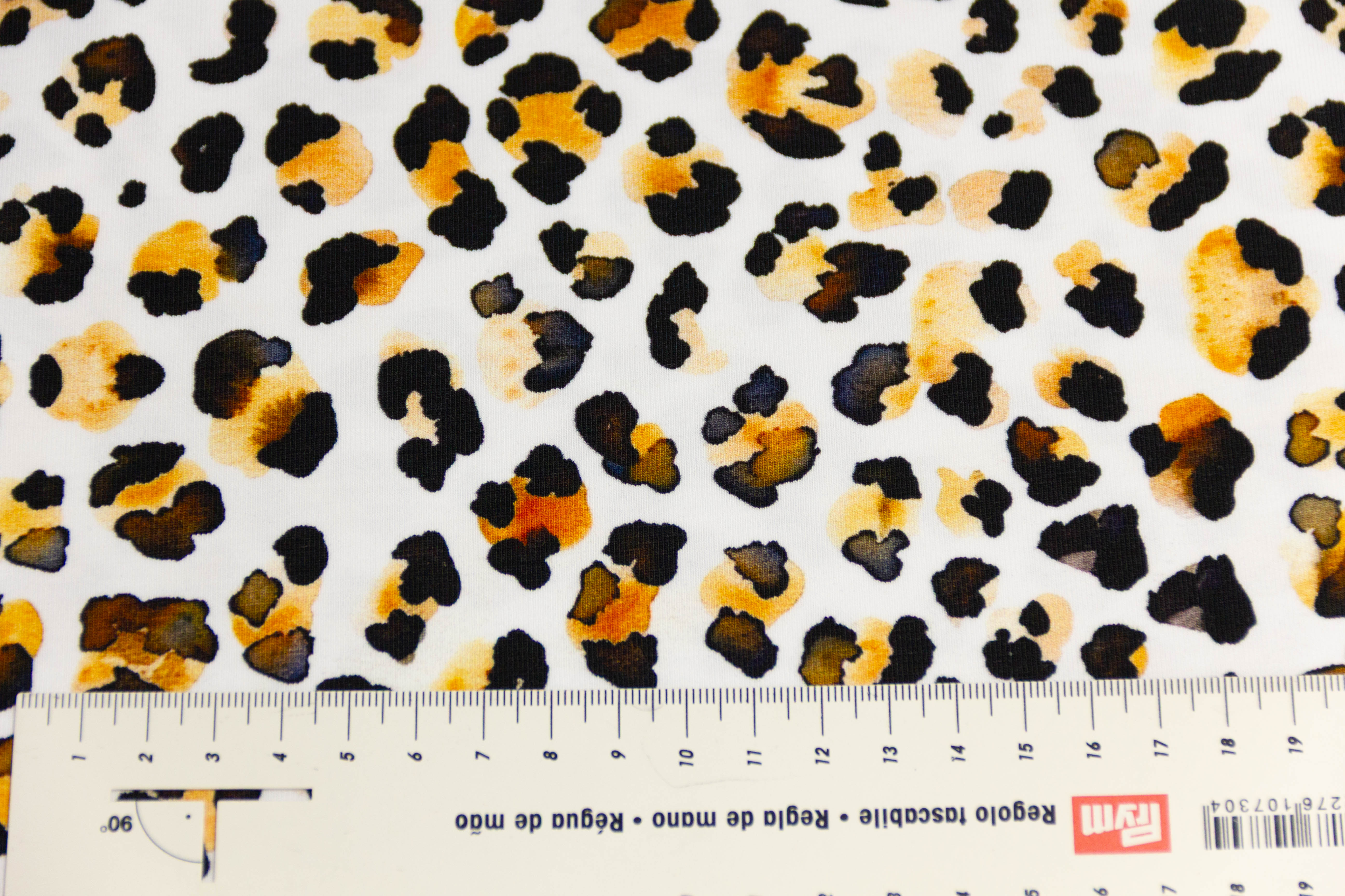Jersey mit Leo Print, weiß, Artikel-Nr. FVJ-4394, Fräulein von Julie, 0,5 m