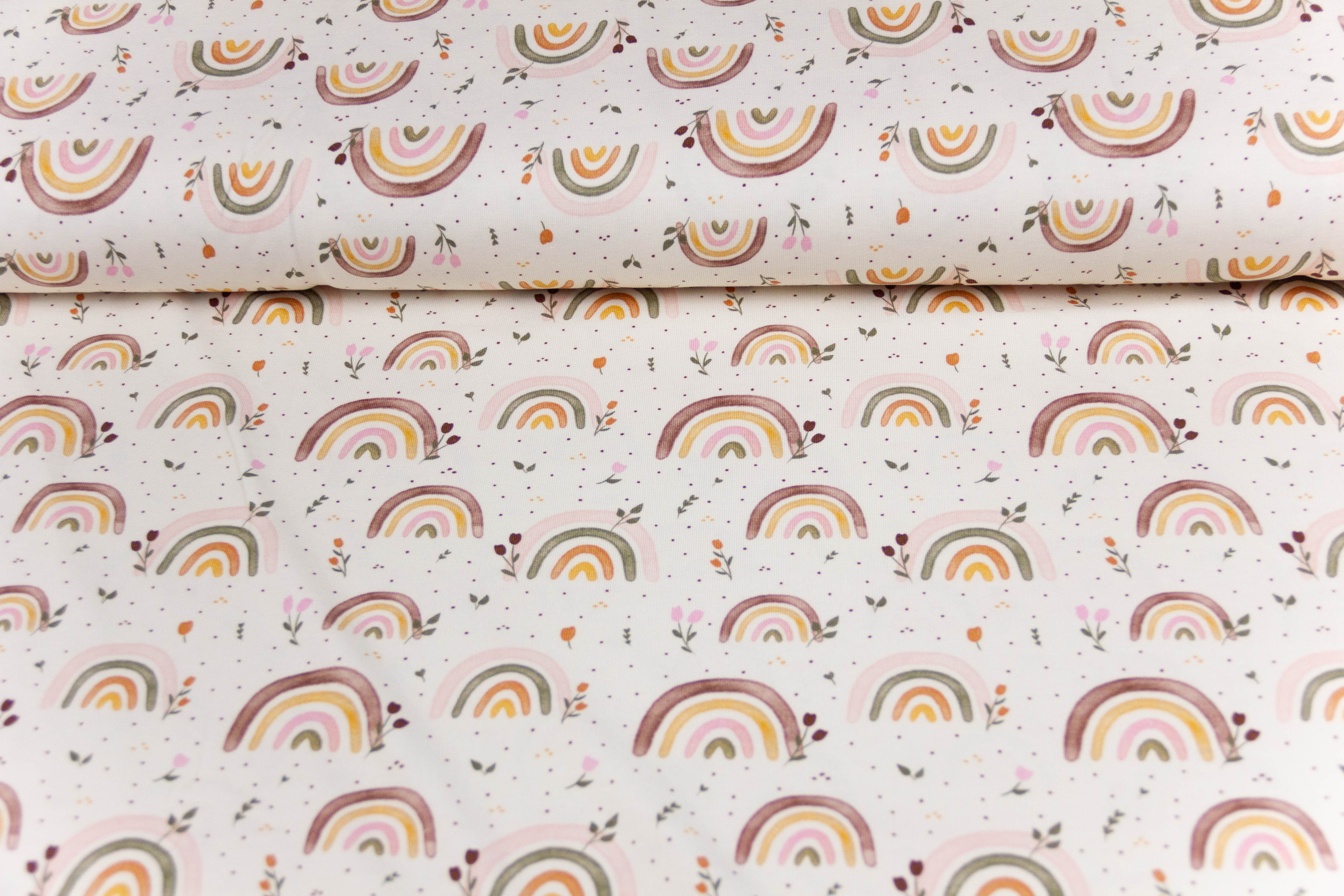 Jersey mit Regenbogen, Artikel-Nr. FVJ-3572, Fräulein von Julie, cremeweiß, 0,5 m