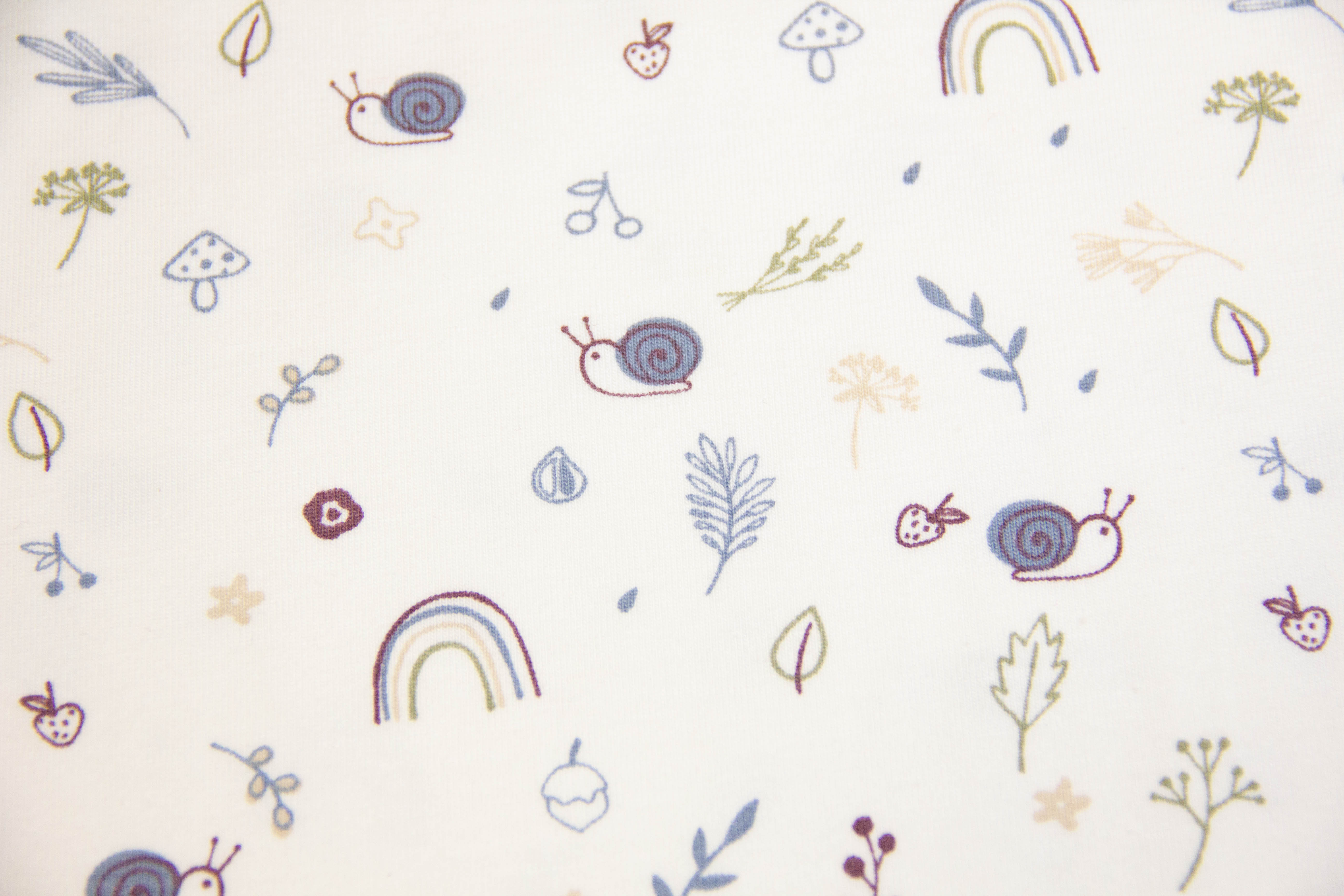 Jersey mit Schnecken und Regenbogen, ecru, 0,5 m