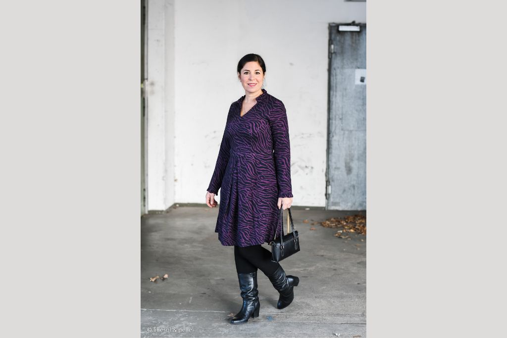Viskose Webware, "Klara", Animal Print, bordeaux 0,5 m