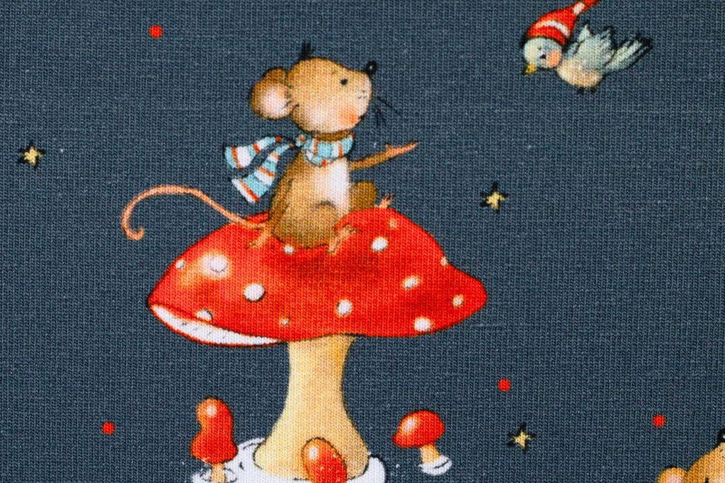 Jersey mit Mäusen und Fliegenpilzen, "Lathi", Swafing, dunkelblau, 0,5 m