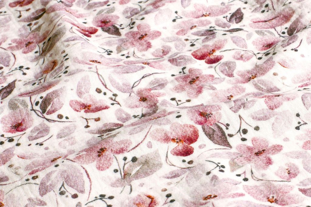 Musselin, Double Gauze, mit Blumen, malve, wollweiß, 0,5 m