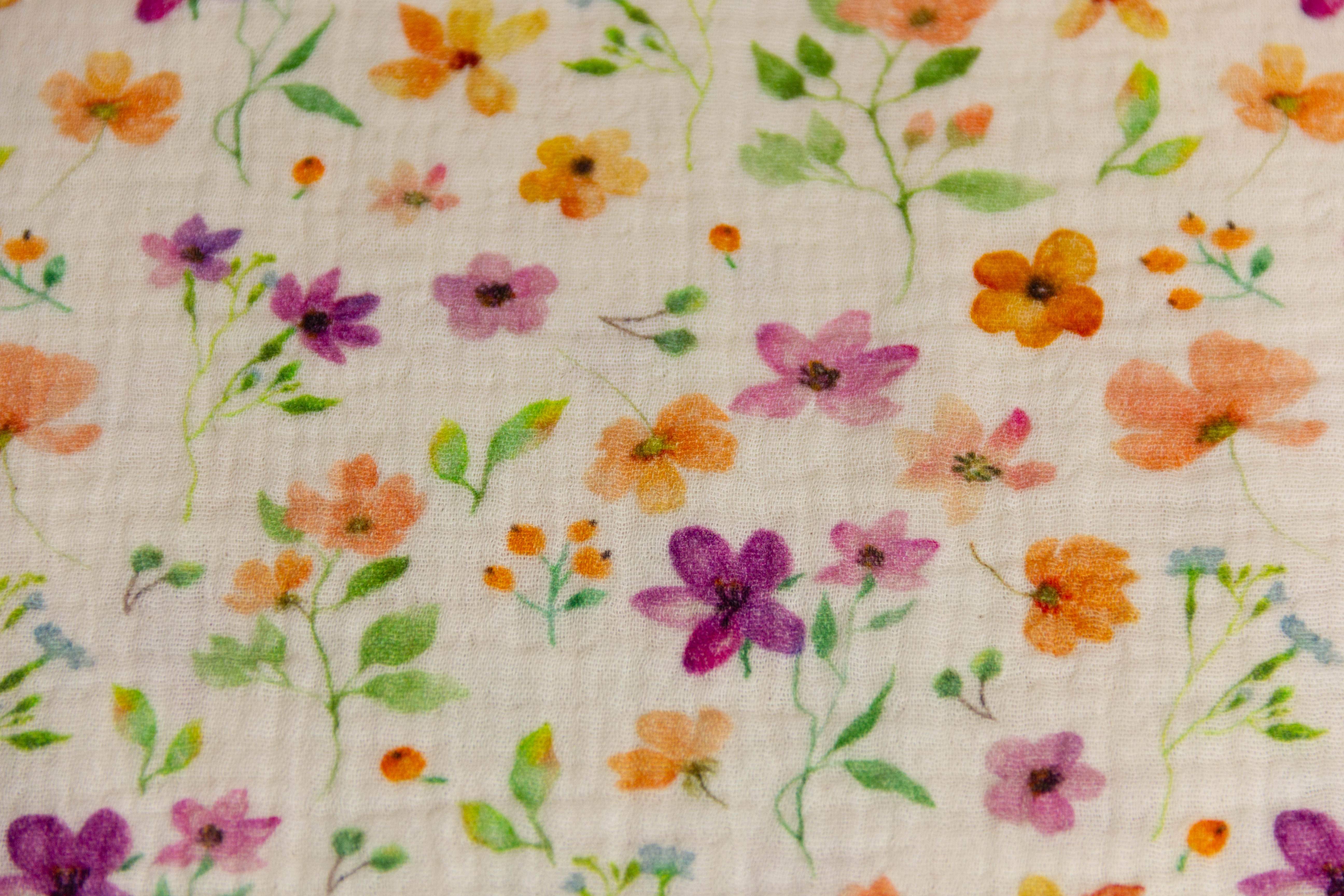 Musselin, Double Gauze, mit Sommerblumen, hellbeige, 0,5 m
