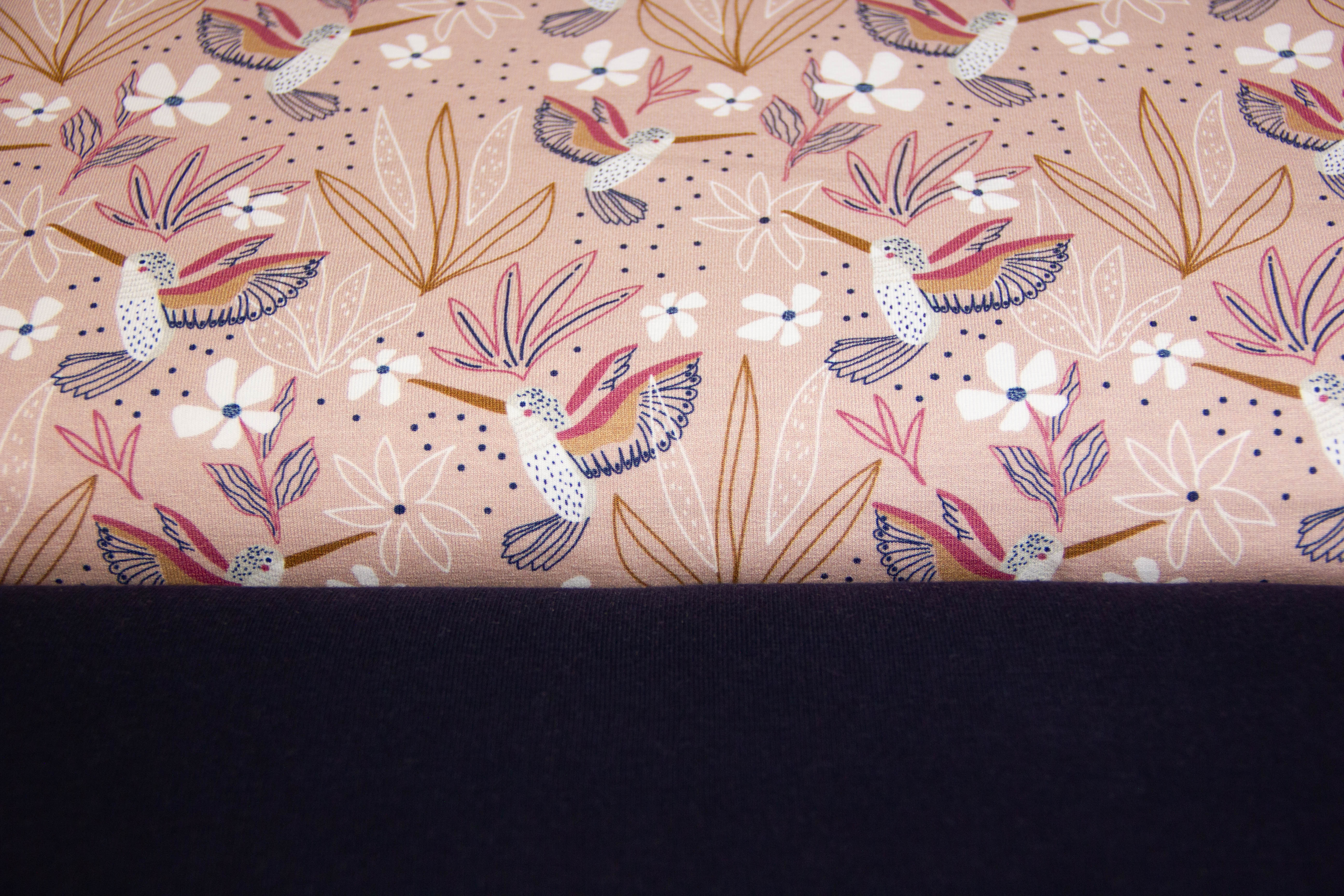 Stoffpaket Jersey + Bündchen mit Kolibris und Blumen, altrosa, marine