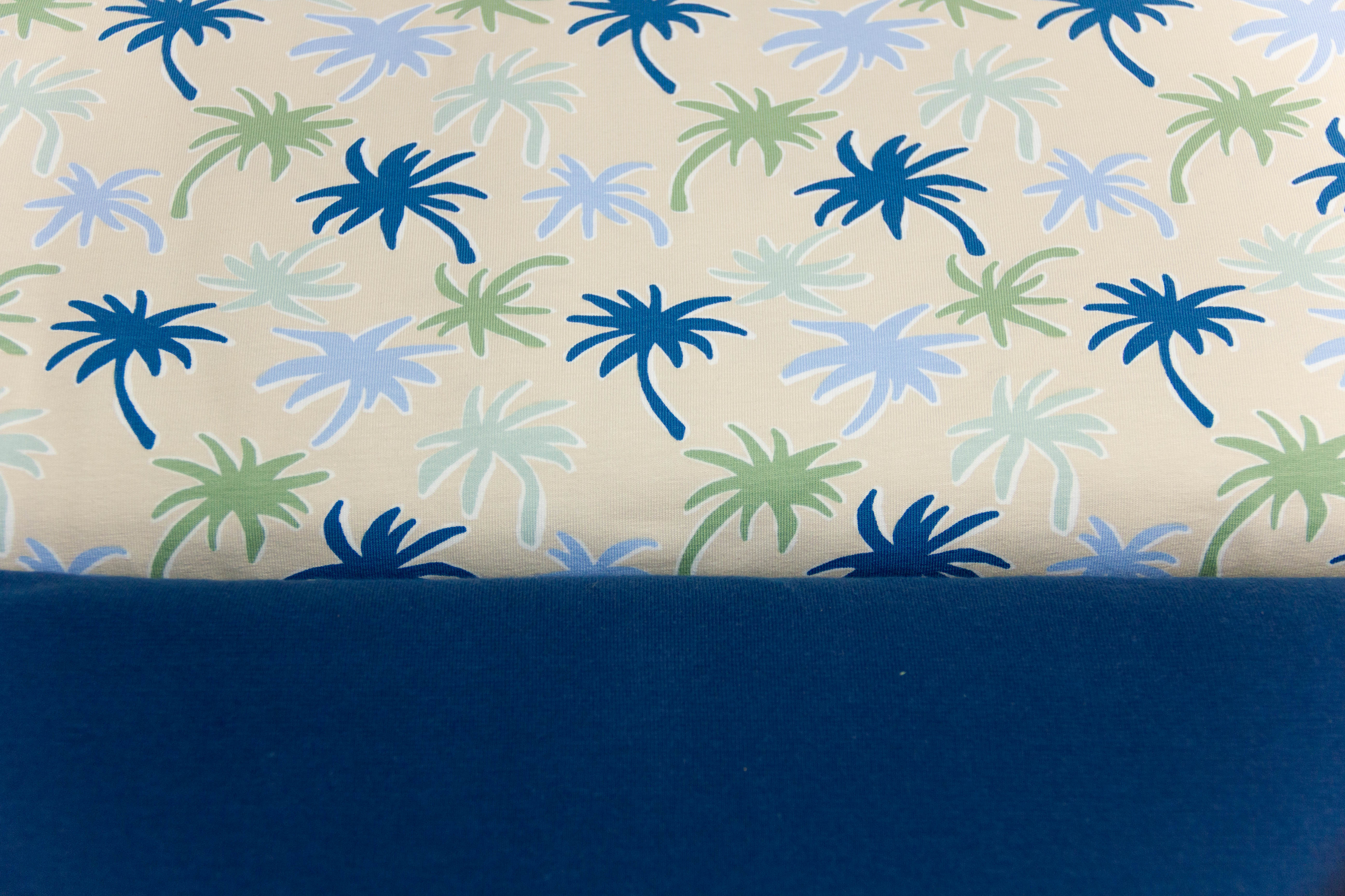 Stoffpaket Jersey + Bündchen Jersey mit Palmen, natur, blau