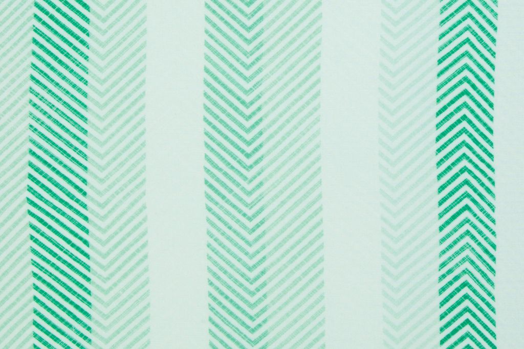 Restmenge 61 cm Musselin, Double Gauze, "Thea" mit Streifen, Chevron, grün, Swafing
