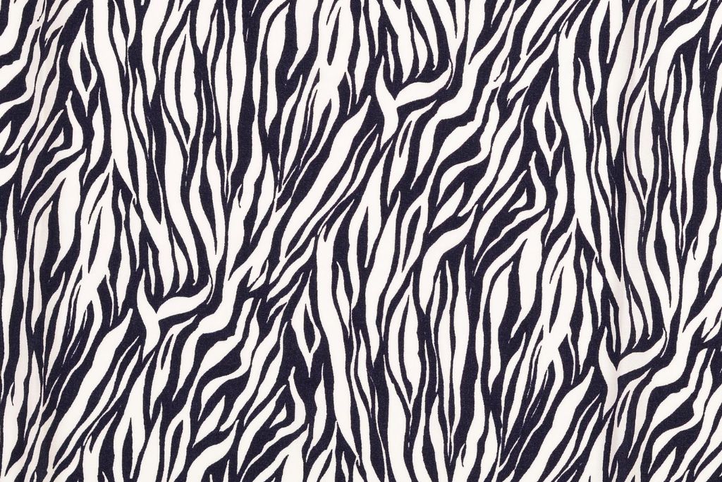 Viskose Webware, Zebra, weiß, marine, 0,5 m