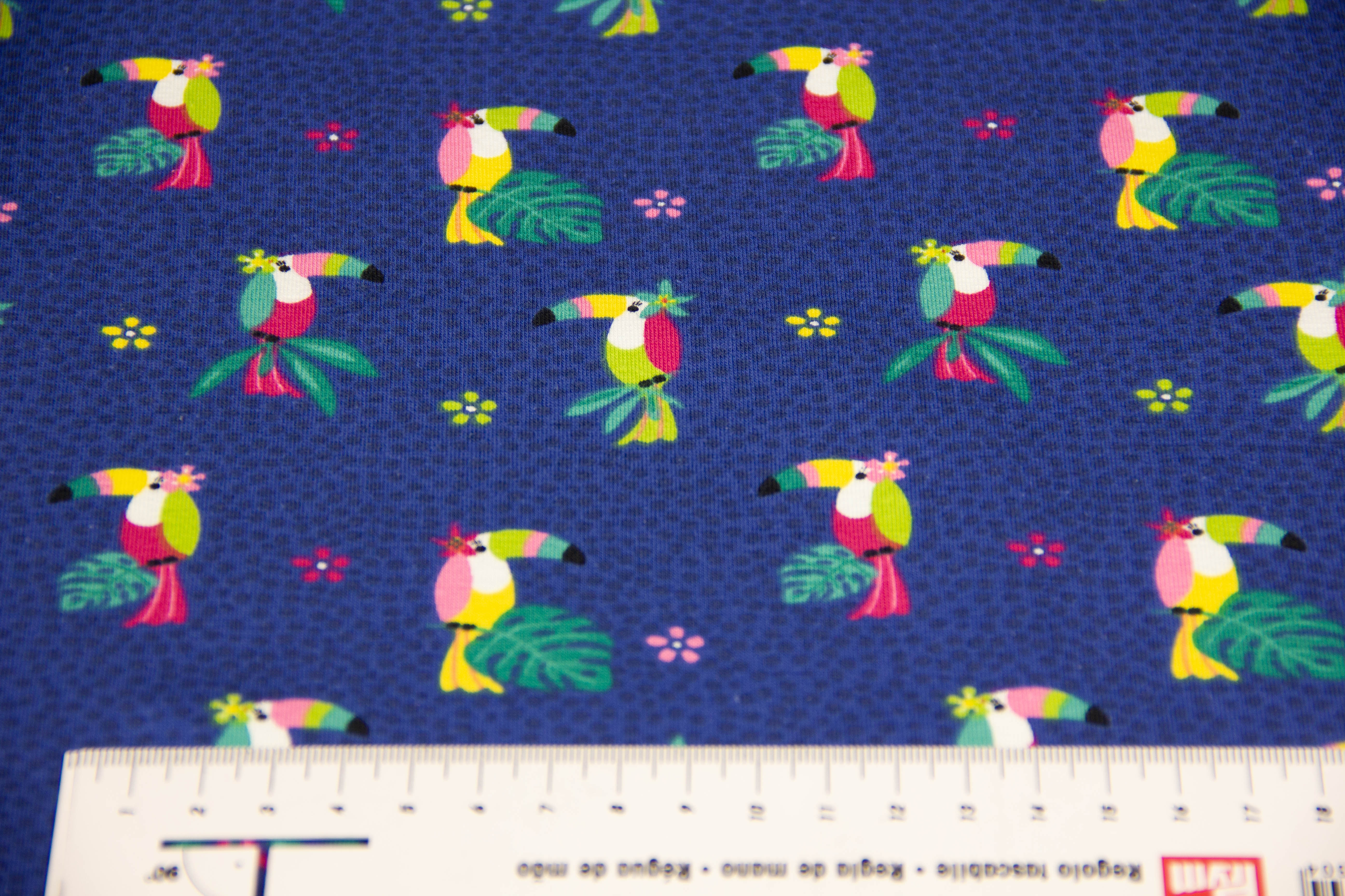 Stoffpaket Jersey mit Tukanen, blau, rosa