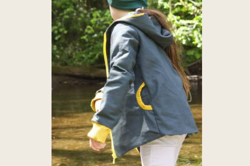 Papierschnittmuster "Lyblingsjacke Kids" von Lybstes (Gr. 128-164)