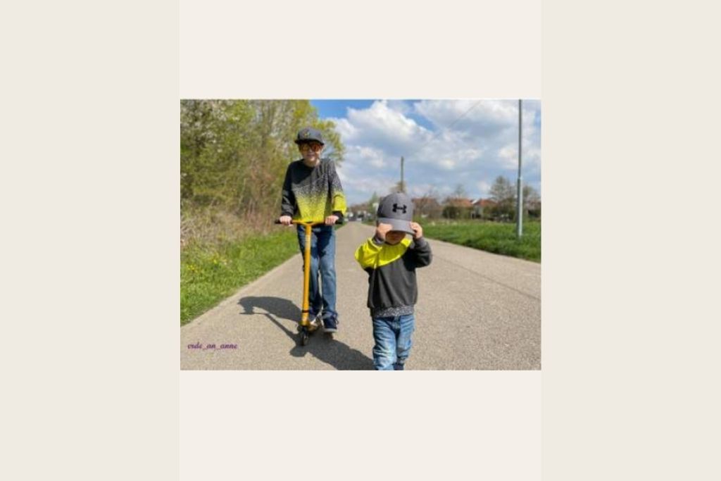 Papierschnittmuster "Oversized Sweater Kids" von Lybstes (Gr. 122-164)