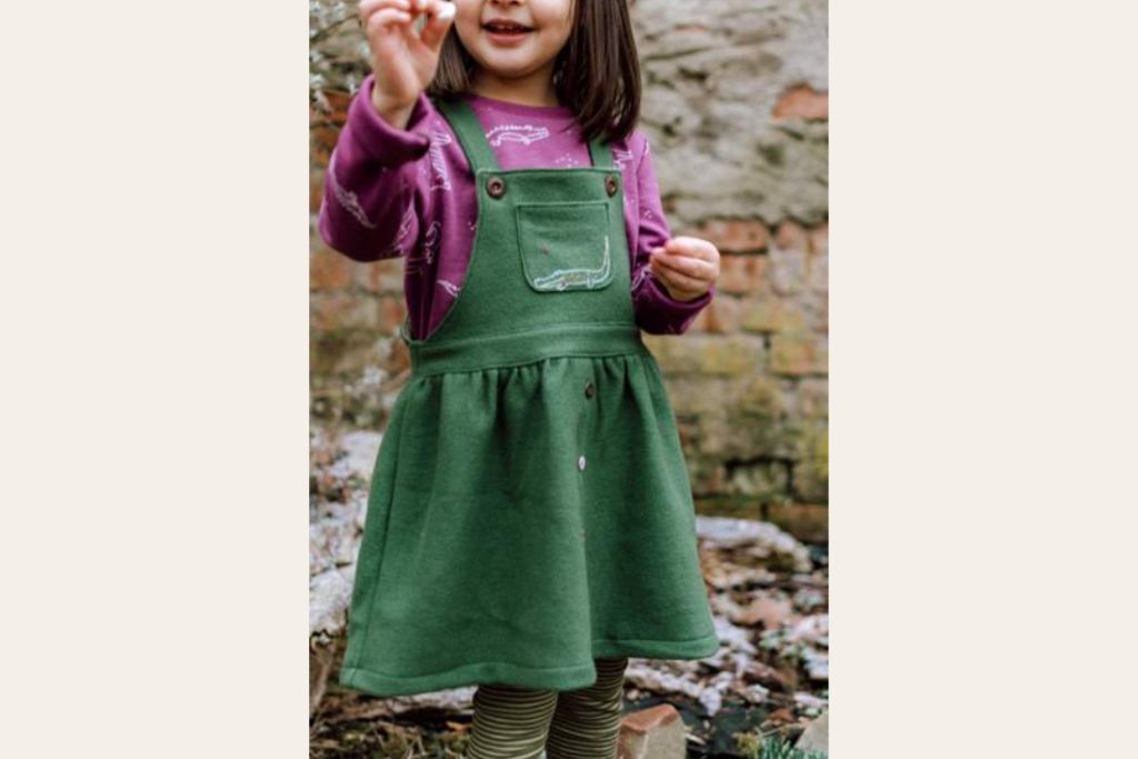 Papierschnittmuster "Paperbag-Rock und Latzkleid" von Lybstes (Gr. 68-128)