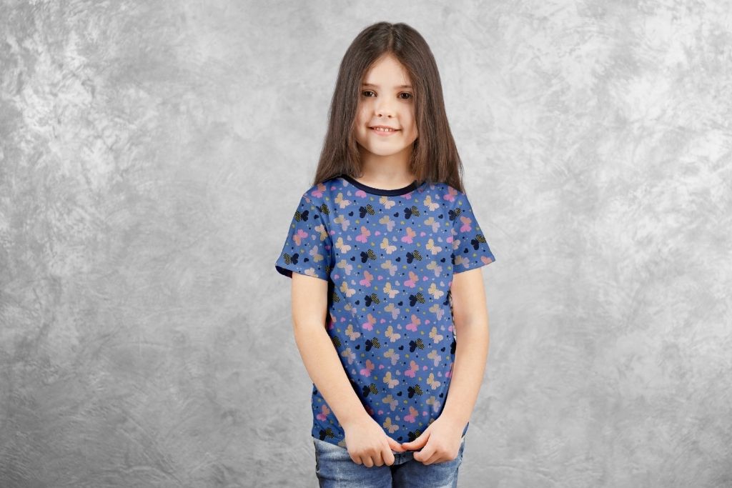 B-Ware 95 cm Jersey mit Schmetterlingen und Glitzer, blau