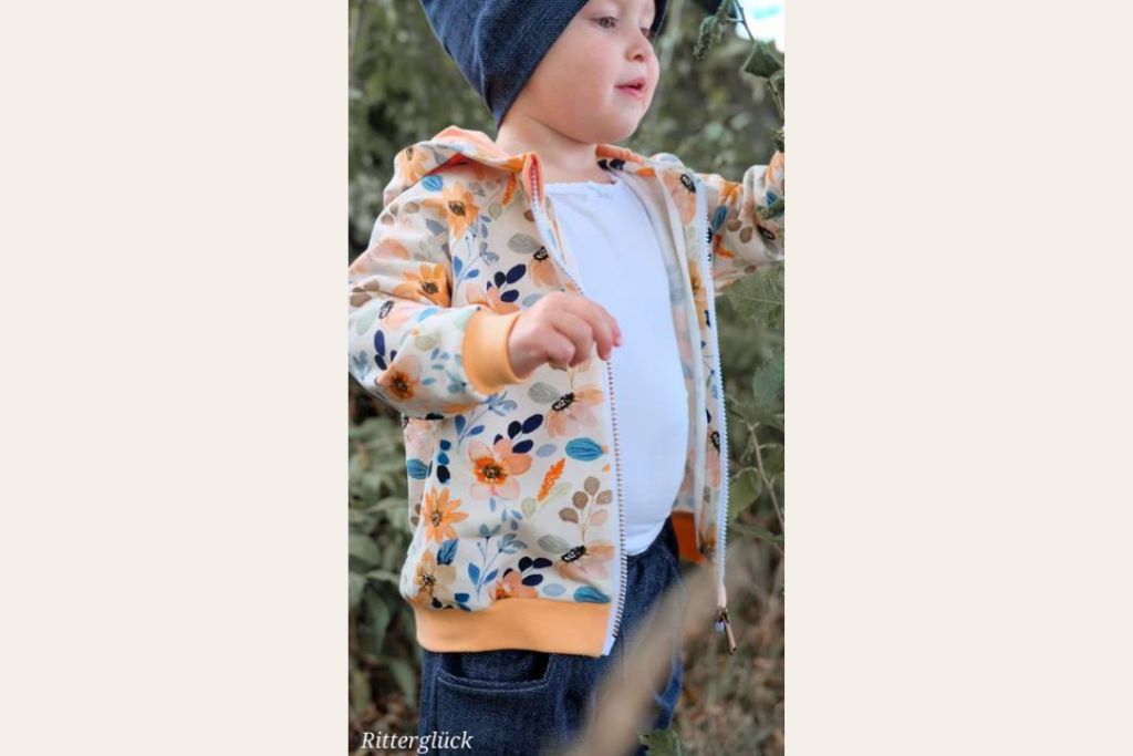 Papierschnittmuster "Sweatjacke" von Lybstes (Gr. 50-146)