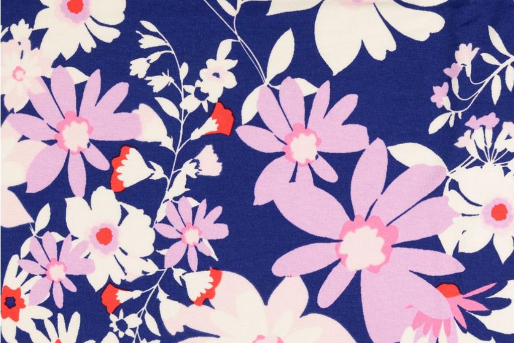 Viskose Jersey mit Blumen, blau, 0,5 m