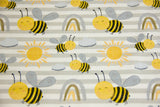 Stoffpaket Jersey + Bündchen mit Bienen und Regenbögen, hellgrau