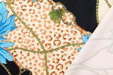 Viskose Satin mit Blumen und Ketten, schwarz, 0,5 m